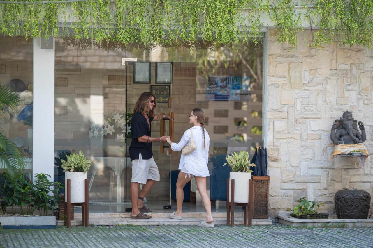 Aleva Villa Seminyak By Ini Vie Hospitality Exterior photo