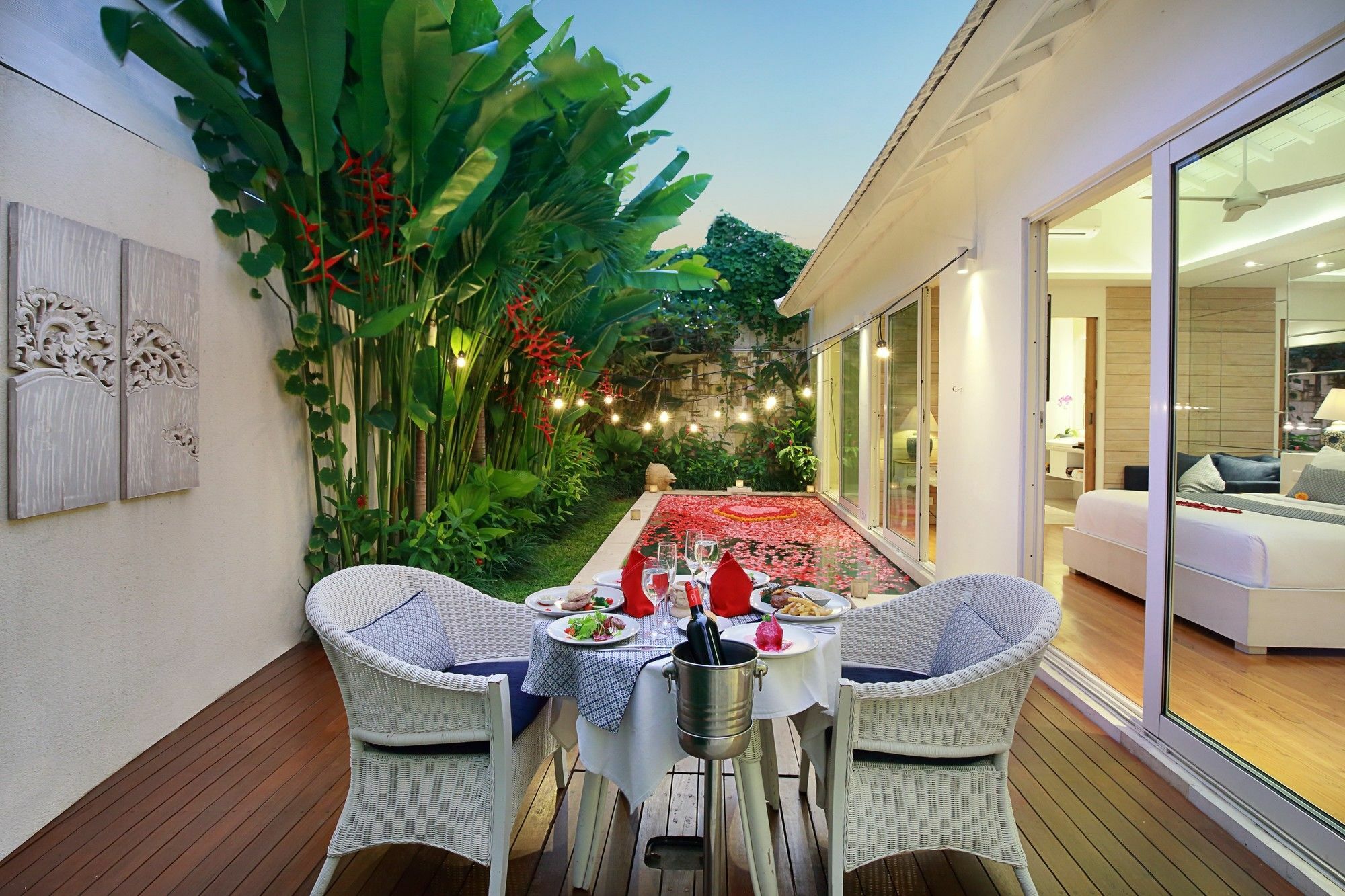 Aleva Villa Seminyak By Ini Vie Hospitality Exterior photo